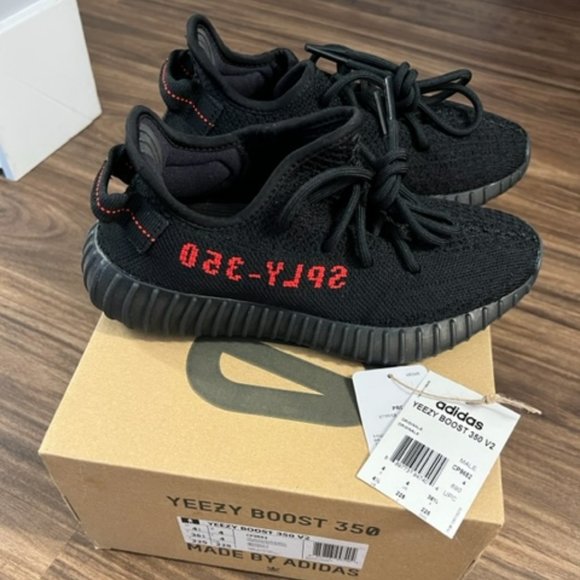 Yeezy Adidas Boost 350 V2 Bred Black Red Sneakers Shoes SZ Mens US 4.5 / Womens - Picture 2 of 6